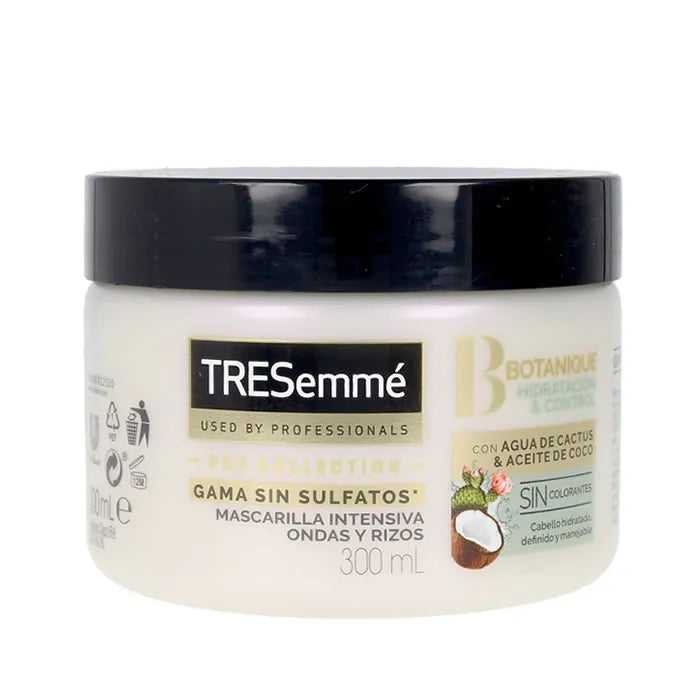 Tresemmé Botanique Cactus & Coconut Water Mask 300ml - By Mio Perfumería